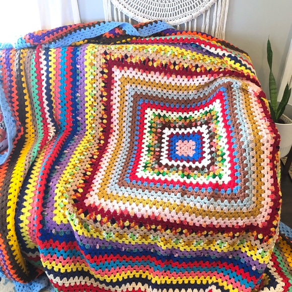 Vintage Rainbow Square Knit Afghan Blanket Large - Picture 3 of 6